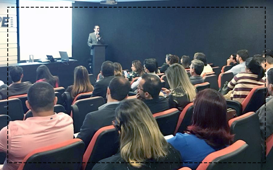 Encerrou o primeiro curso ofertado pela Escola de Contas do TCE/PE em parceria com o CONIAPE