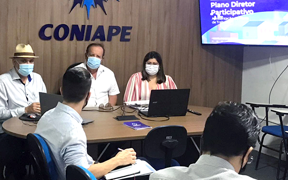 CONIAPE apresenta Plano de Trabalho do Programa de Elaboração e Revisão dos Planos Diretores dos Municípios consorciados